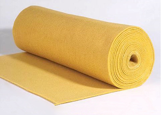 Un bon prix. Petit pain de filtre à air perforé par aiguille du tissu filtrant P84 de climatiseur en ligne