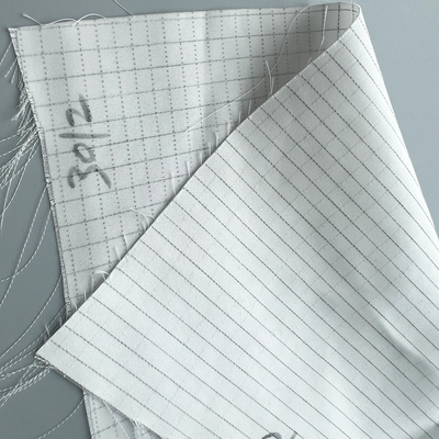Un bon prix. Tissu anti-poussière antistatique en polyester avec motif de grille en acier inoxydable pour filtre à air en ligne